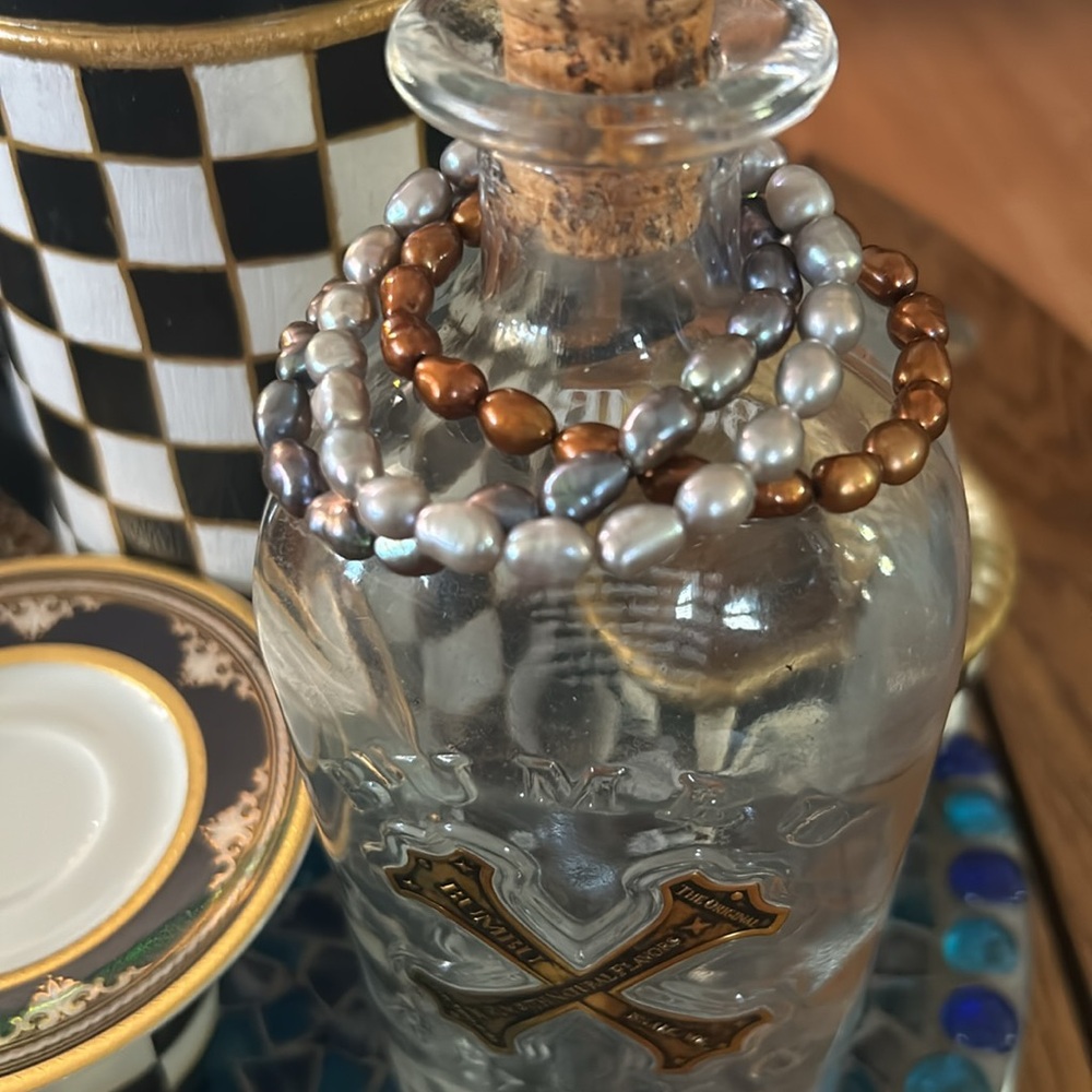 Vintage Freshwater Pearl Stretch Bracelets - Picture 3 of 4